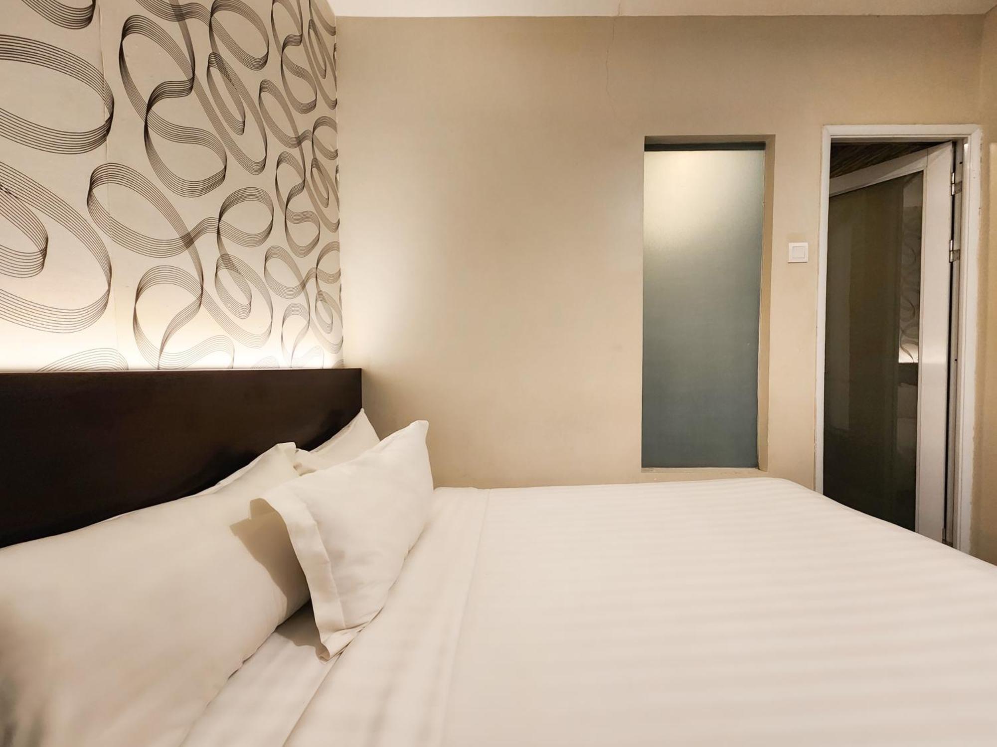 Standard Queen Room, Windowless,1591504280:JPEG