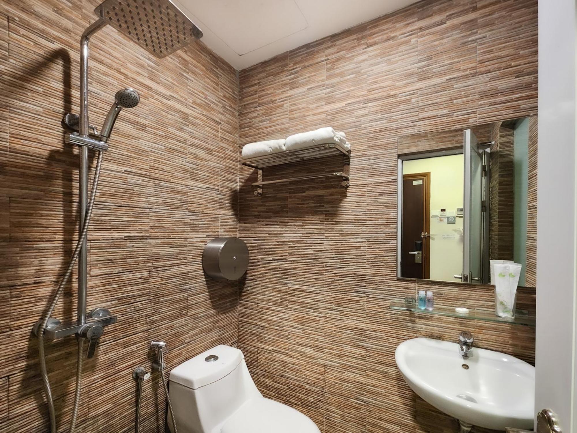 Superior Queen Room, View,1591504342:JPEG