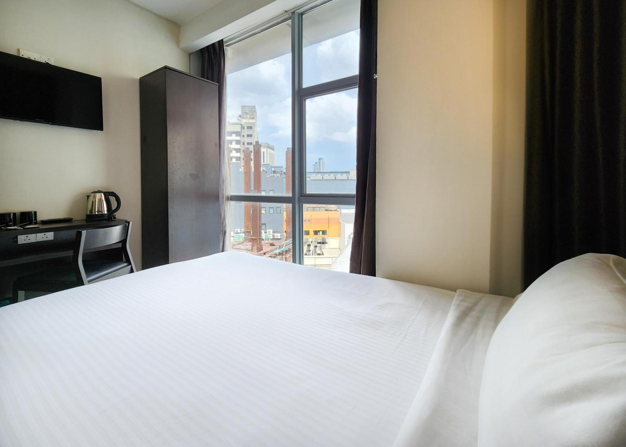 Superior Queen Room View