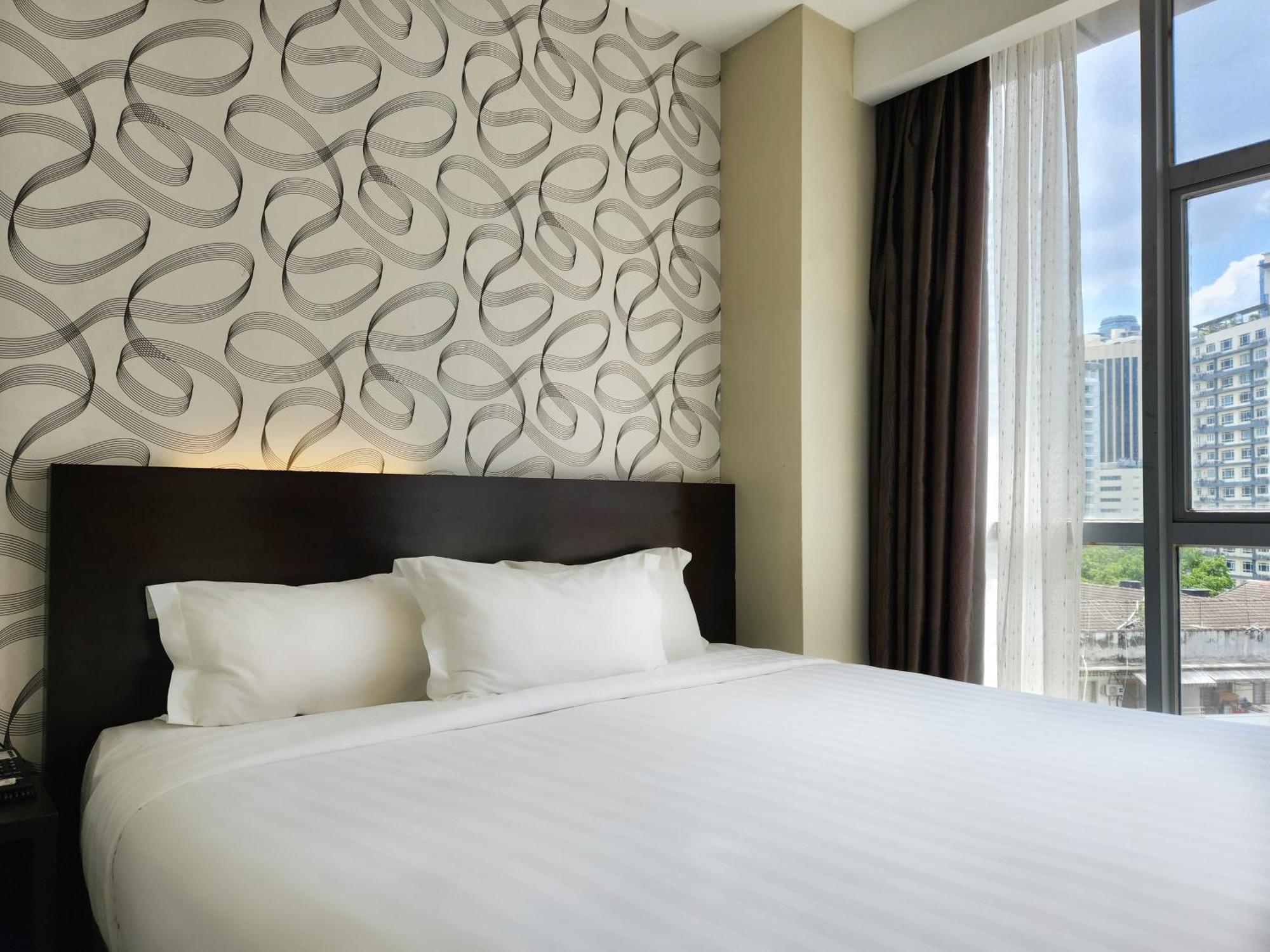 Deluxe King Room View